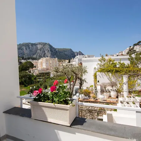 Camerelle Luxury Apartment *